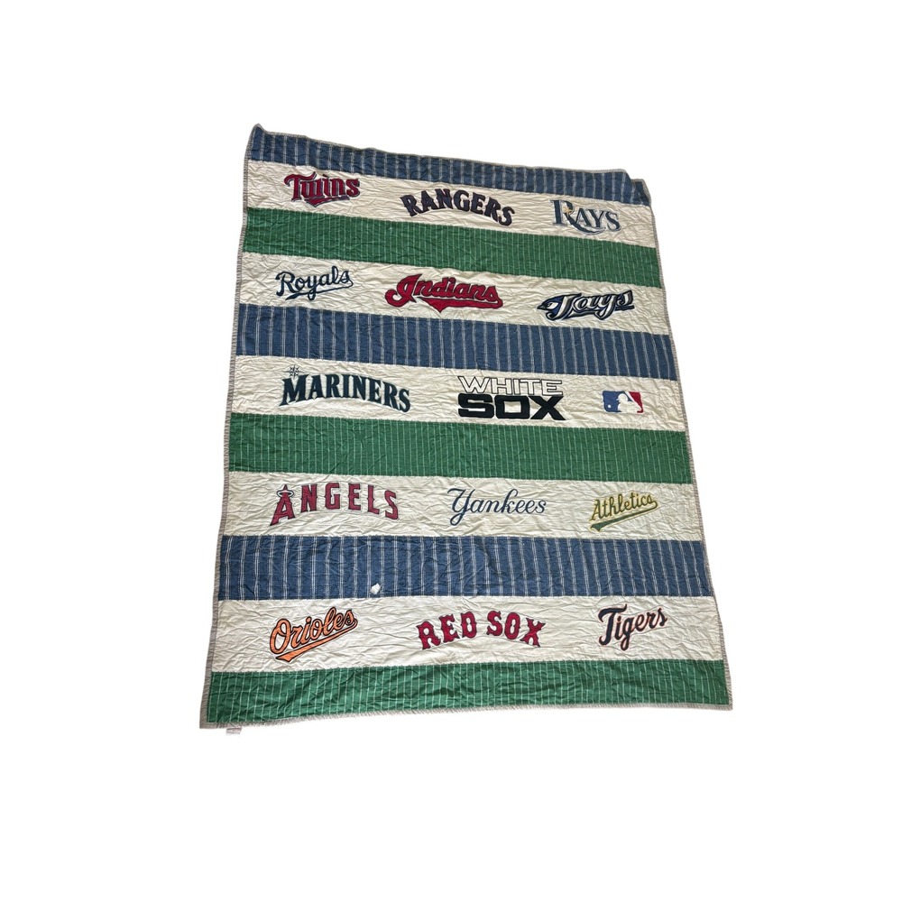 Pottery Barn Kids MLB Quilt Baseball Team Logos Striped Vintage Twin  65x81